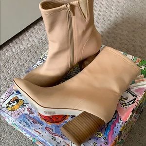 Jeffrey Campbell Nude Bootie Size 8